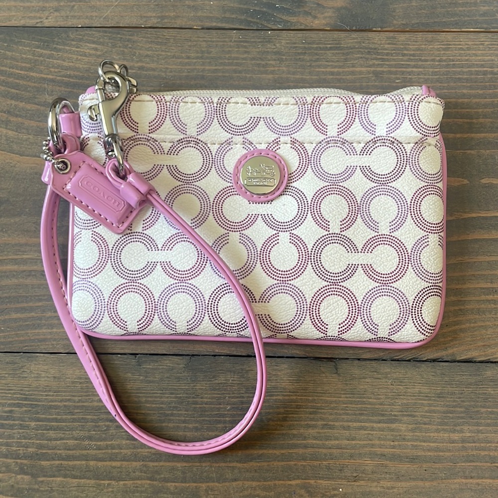 Coach wristlet circa 2012